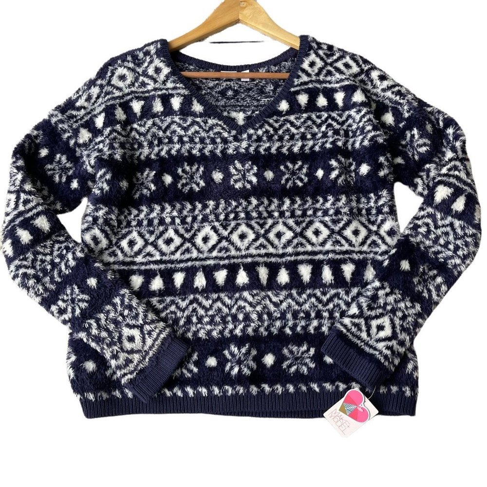 New! Make + Model Fair Isle Blue White Pullover B-Neck Fuzzy Sweater Small
